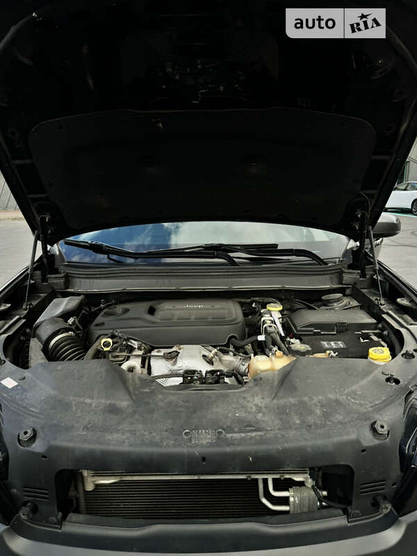 Внедорожник / Кроссовер Jeep Cherokee 2018 в Львове