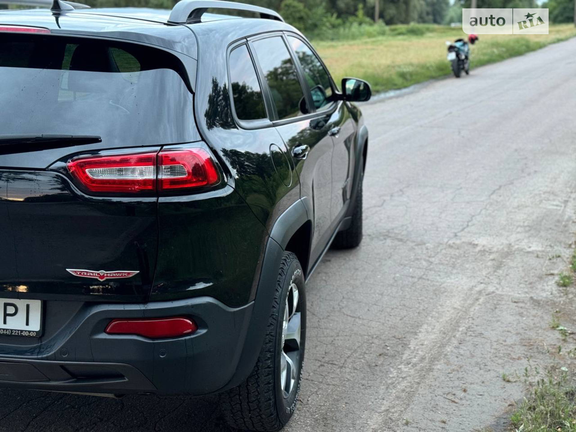 2017 Jeep Cherokee - мініатюра 12