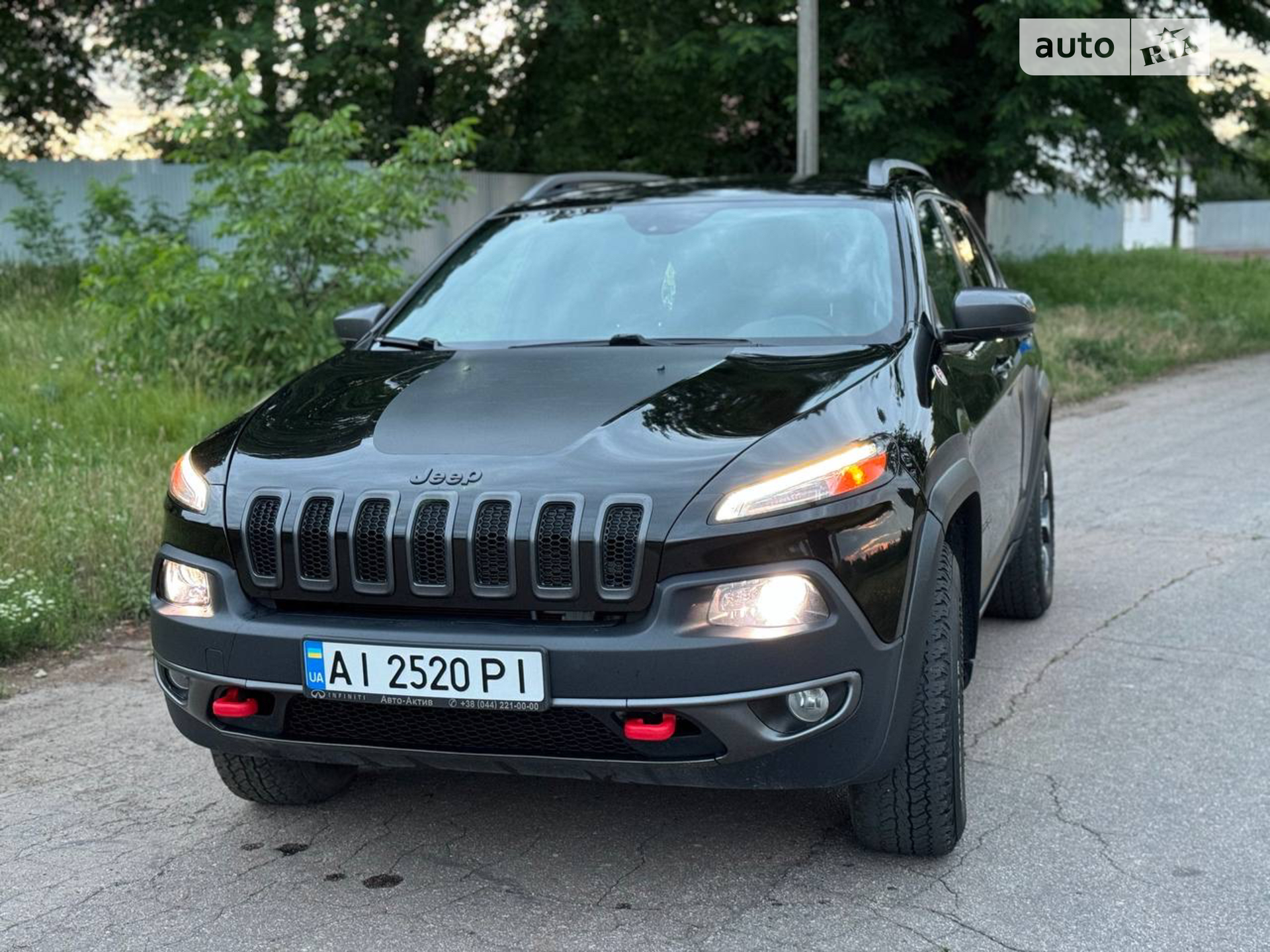 2017 Jeep Cherokee - мініатюра 16