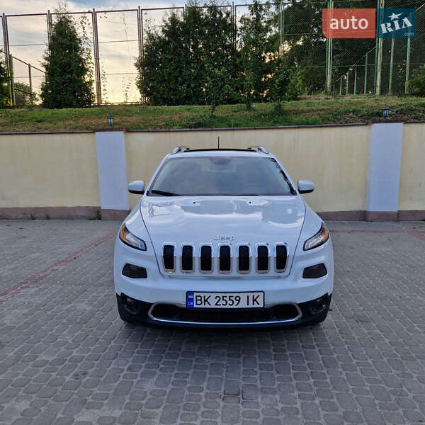 Внедорожник / Кроссовер Jeep Cherokee 2017 в Остроге