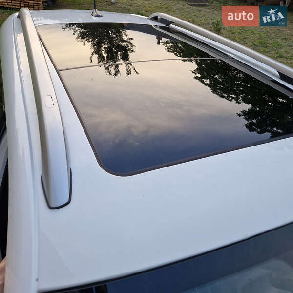 Внедорожник / Кроссовер Jeep Cherokee 2017 в Остроге