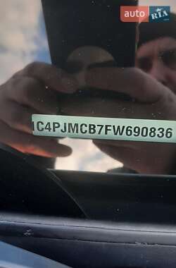 Позашляховик / Кросовер Jeep Cherokee 2015 в Києві