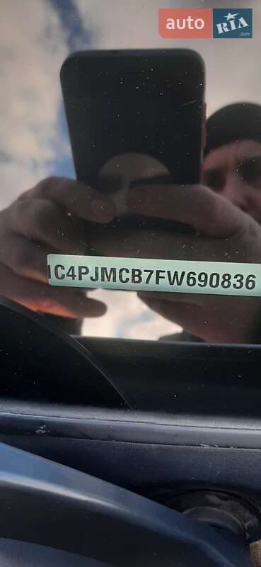 Позашляховик / Кросовер Jeep Cherokee 2015 в Києві