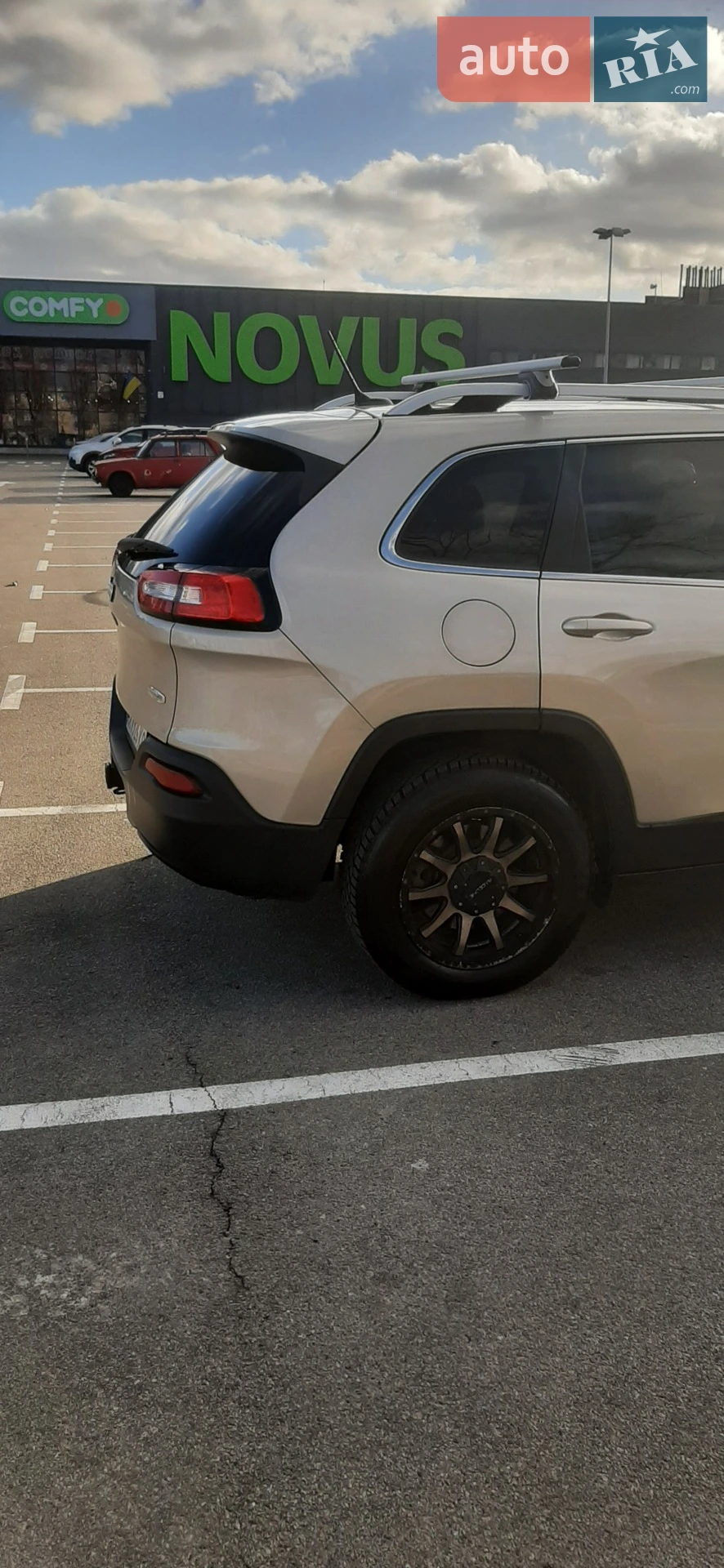 2015 Jeep Cherokee - мініатюра 7