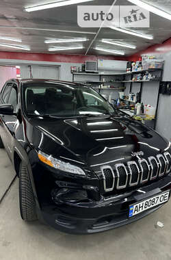 Внедорожник / Кроссовер Jeep Cherokee 2017 в Киеве