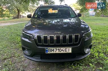 Внедорожник / Кроссовер Jeep Cherokee 2018 в 