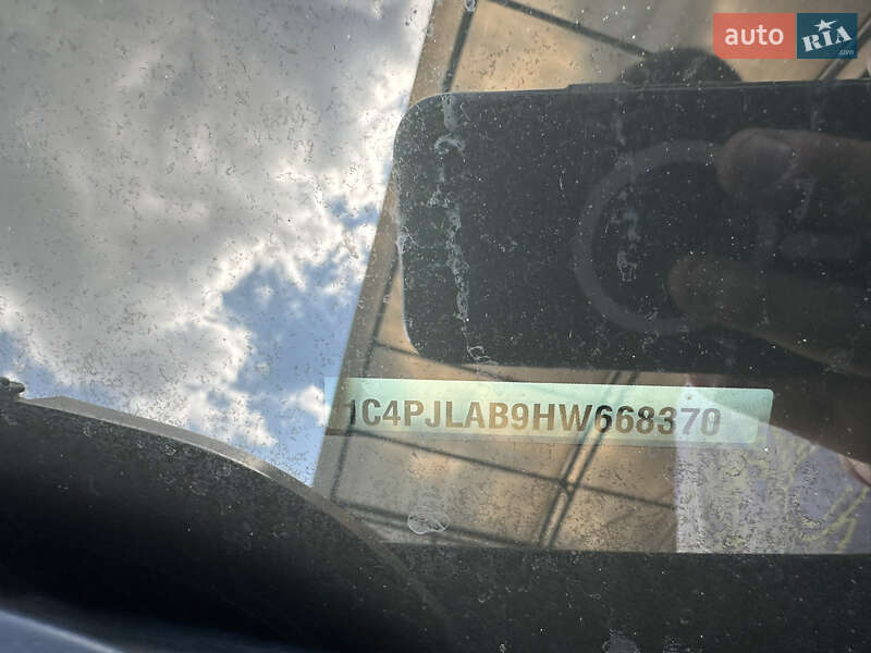 Внедорожник / Кроссовер Jeep Cherokee 2017 в Полтаве
