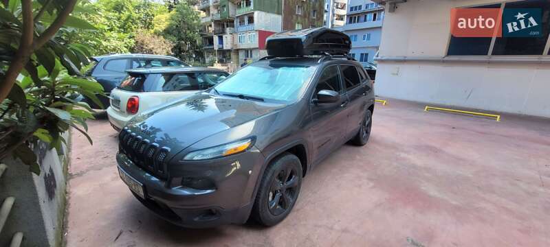 Позашляховик / Кросовер Jeep Cherokee 2017 в Херсоні