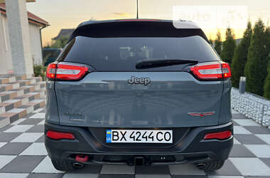 Позашляховик / Кросовер Jeep Cherokee 2013 в Летичіві