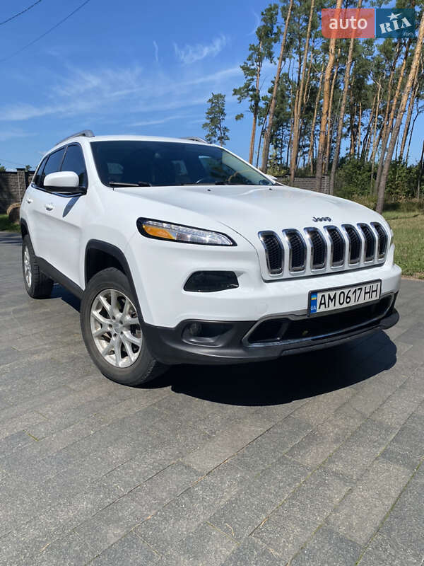 Внедорожник / Кроссовер Jeep Cherokee 2014 в Житомире фото 4 Внедорожник / Кроссовер Jeep Cherokee 2014 в Житомире