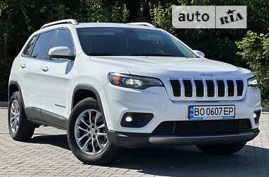 Внедорожник / Кроссовер Jeep Cherokee 2018 в Хмельницком