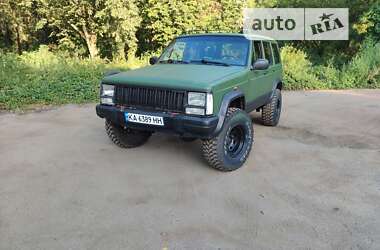 Позашляховик / Кросовер Jeep Cherokee 1987 в Києві