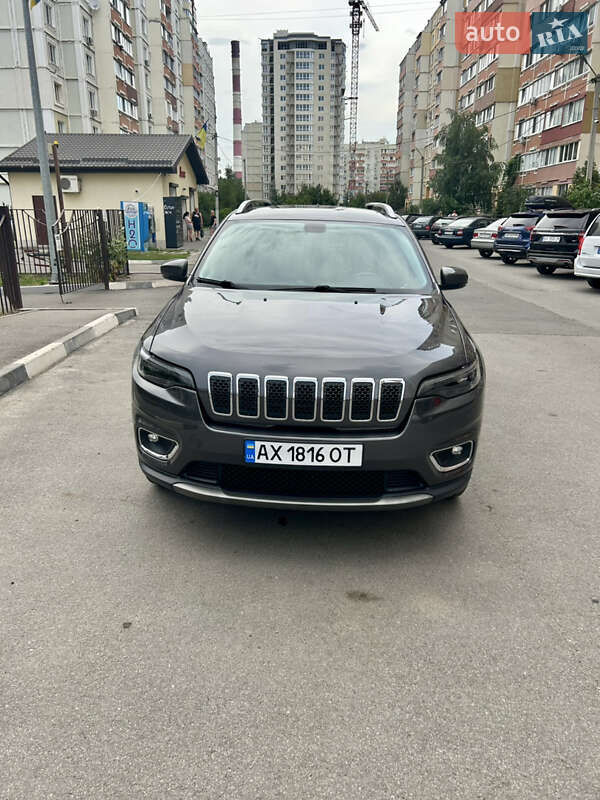 Внедорожник / Кроссовер Jeep Cherokee 2018 в Киеве фото 3 Внедорожник / Кроссовер Jeep Cherokee 2018 в Киеве