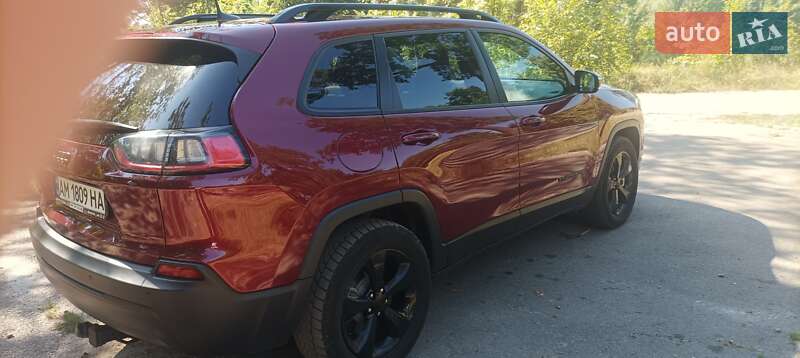 Внедорожник / Кроссовер Jeep Cherokee 2019 в Бердичеве
