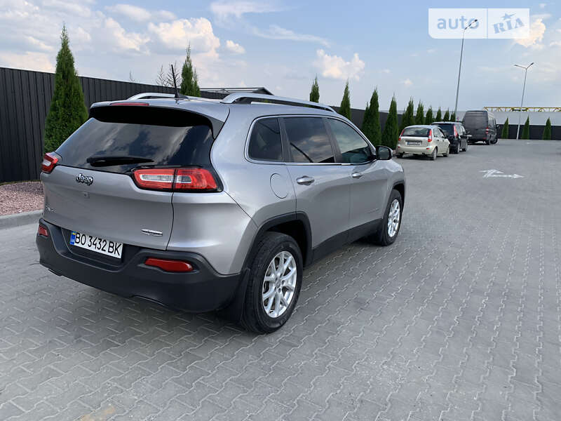 Внедорожник / Кроссовер Jeep Cherokee 2017 в Тернополе
