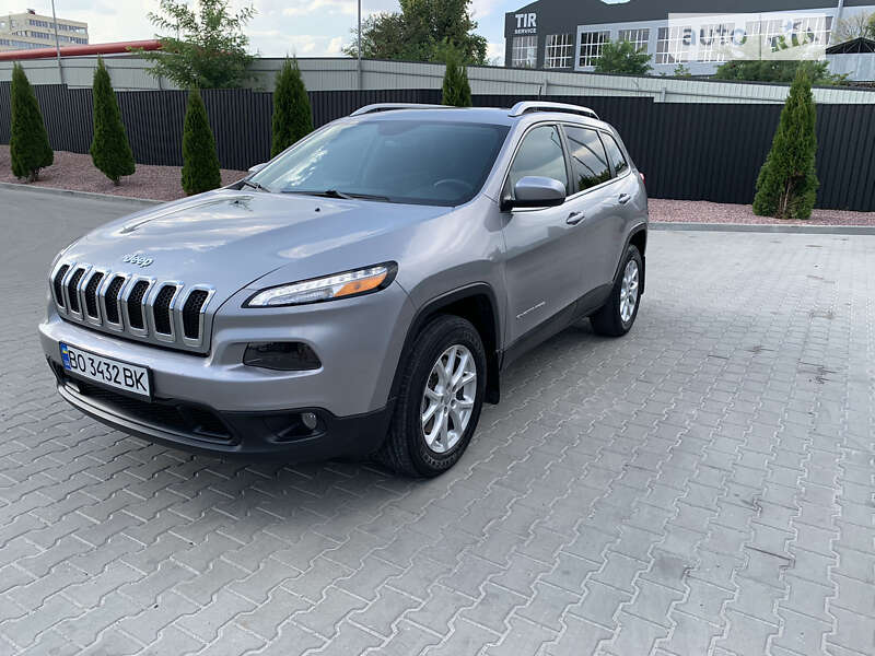 Внедорожник / Кроссовер Jeep Cherokee 2017 в Тернополе