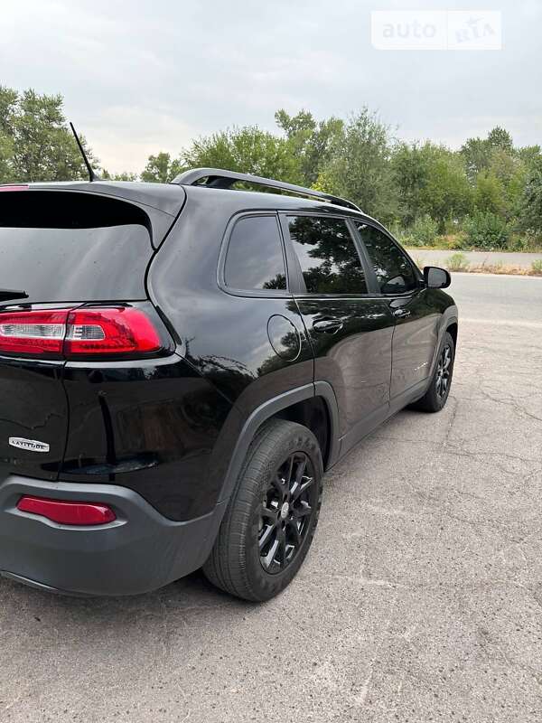 Позашляховик / Кросовер Jeep Cherokee 2017 в Дніпрі