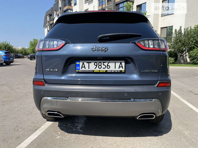 AUTO.RIA – Продам Джип Черокі 2020 (AT9856IA) бензин 3.2 позашляховик /  кросовер бу у Києві, ціна 21900 $