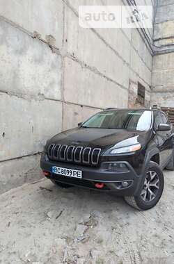 Внедорожник / Кроссовер Jeep Cherokee 2013 в Львове