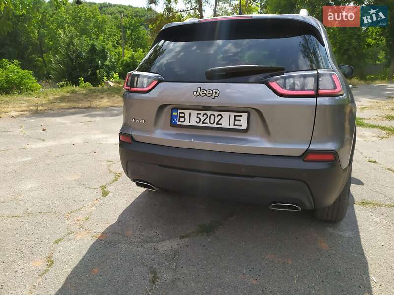 Позашляховик / Кросовер Jeep Cherokee 2019 в Полтаві фото 2 Позашляховик / Кросовер Jeep Cherokee 2019 в Полтаві