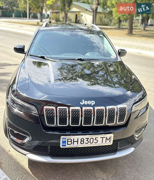 Внедорожник / Кроссовер Jeep Cherokee 2018 в Рени