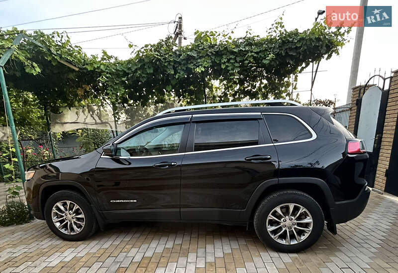 Внедорожник / Кроссовер Jeep Cherokee 2018 в Рени