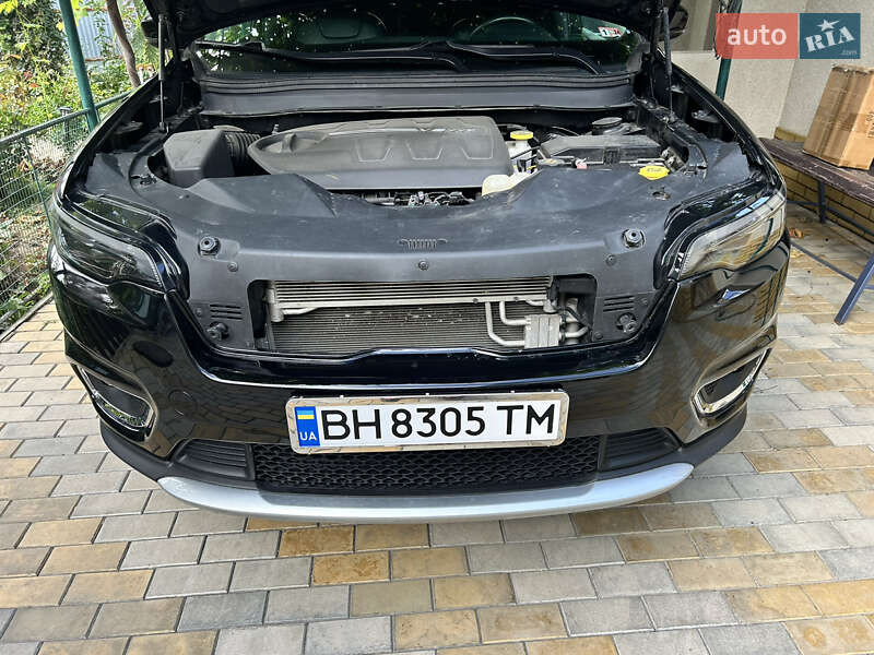 Внедорожник / Кроссовер Jeep Cherokee 2018 в Рени