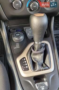 Позашляховик / Кросовер Jeep Cherokee 2017 в Херсоні