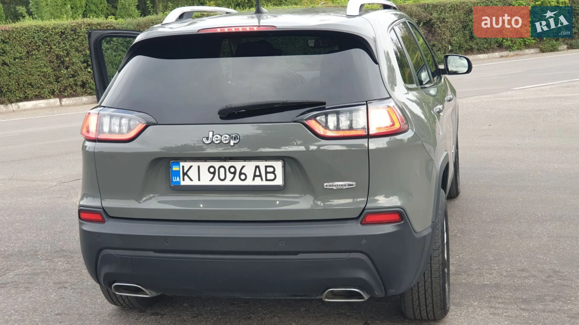 2019 Jeep Cherokee - мініатюра 23