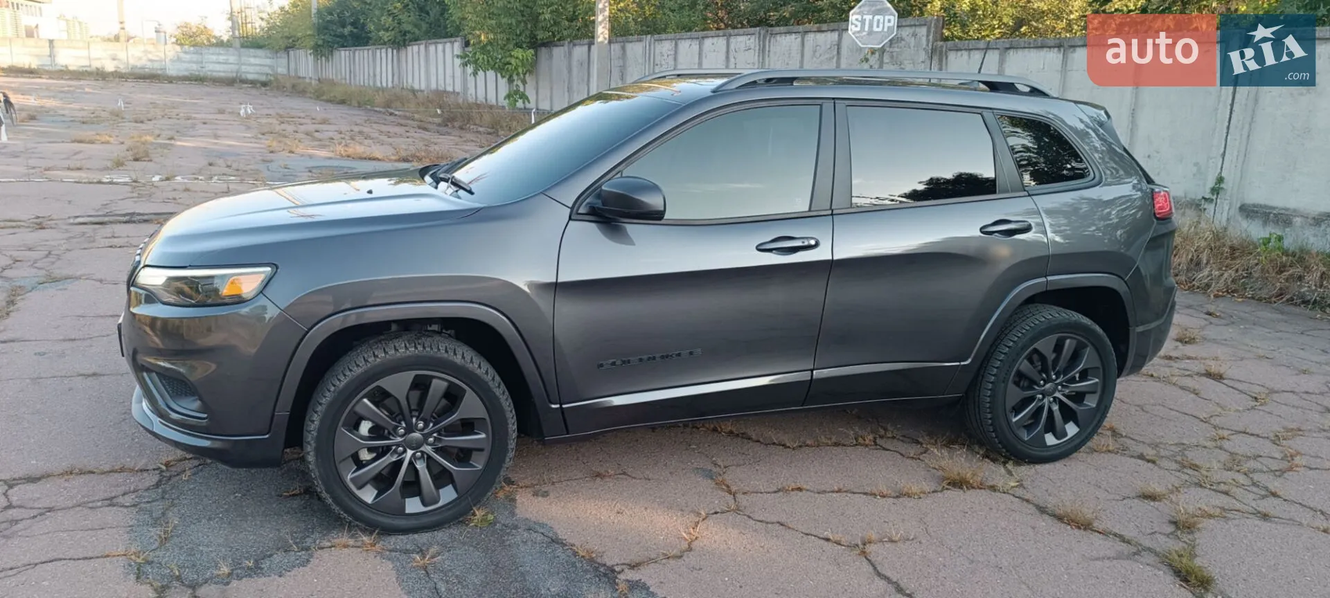 2021 Jeep Cherokee - мініатюра 8