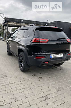 Внедорожник / Кроссовер Jeep Cherokee 2014 в Яворове