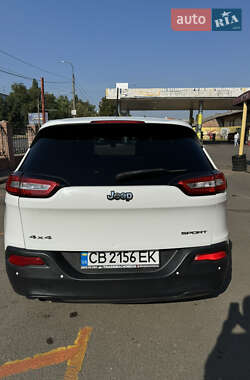 Позашляховик / Кросовер Jeep Cherokee 2014 в Києві