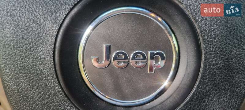 Внедорожник / Кроссовер Jeep Cherokee 2017 в Днепре