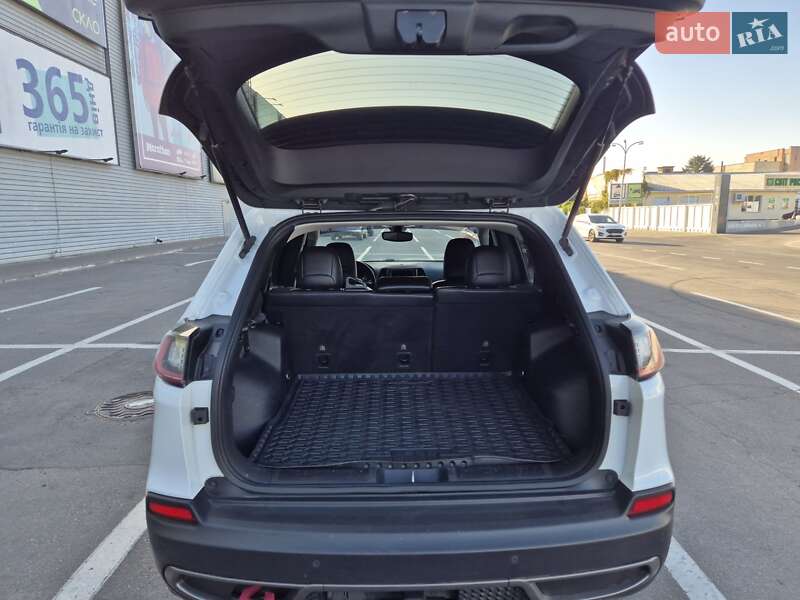 Позашляховик / Кросовер Jeep Cherokee 2018 в Полтаві