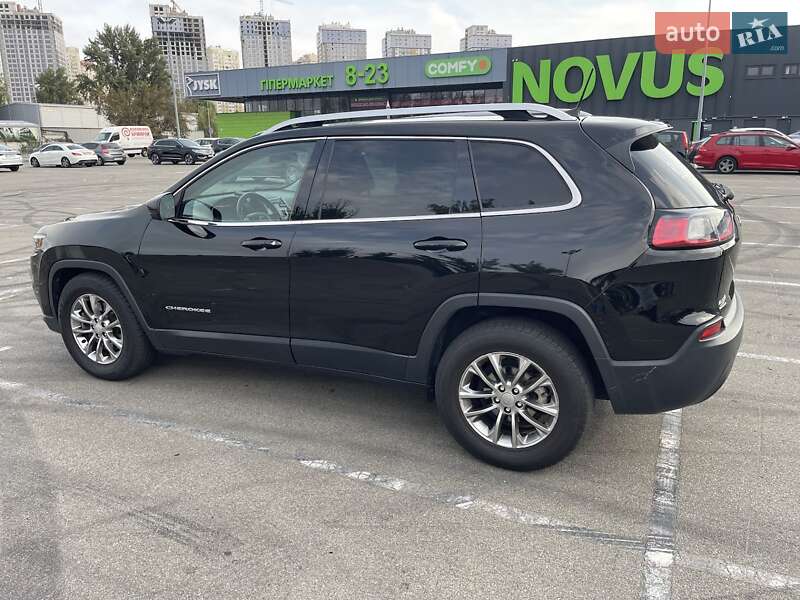 Внедорожник / Кроссовер Jeep Cherokee 2018 в Киеве фото 5 Внедорожник / Кроссовер Jeep Cherokee 2018 в Киеве