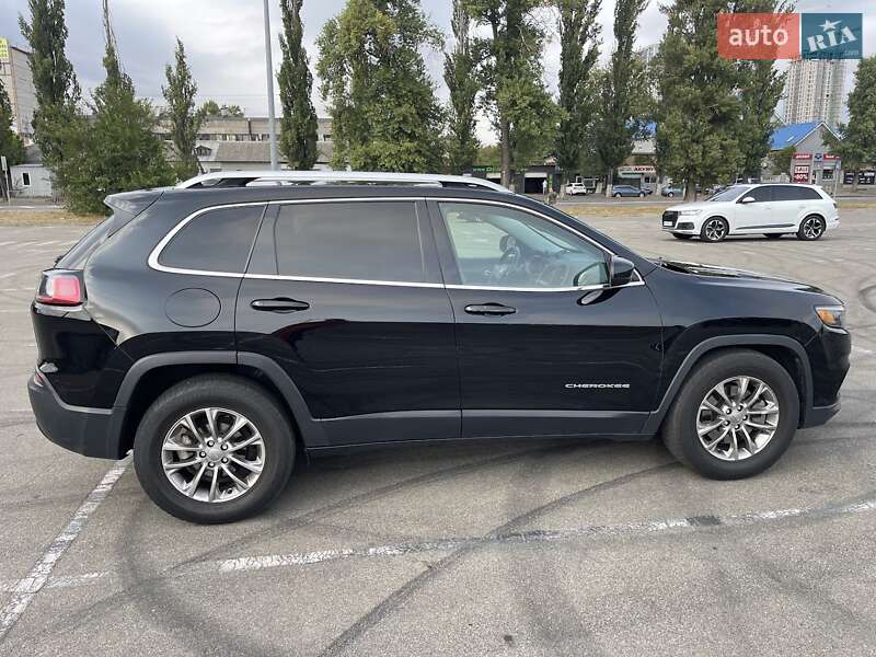 Внедорожник / Кроссовер Jeep Cherokee 2018 в Киеве фото 10 Внедорожник / Кроссовер Jeep Cherokee 2018 в Киеве