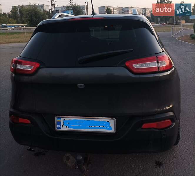 Позашляховик / Кросовер Jeep Cherokee 2014 в Дніпрі