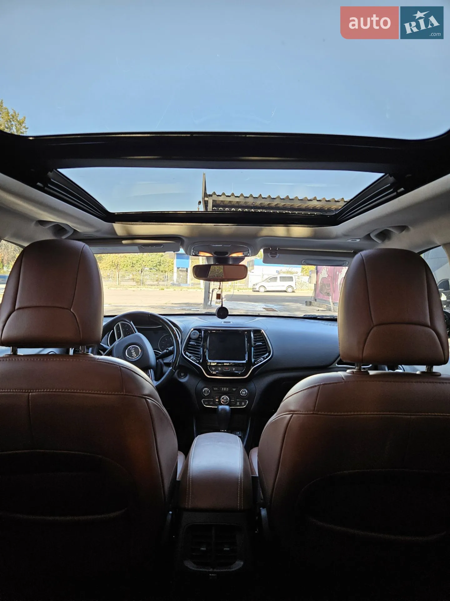 2018 Jeep Cherokee - мініатюра 13