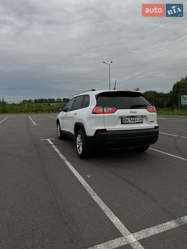 Внедорожник / Кроссовер Jeep Cherokee 2020 в Ровно
