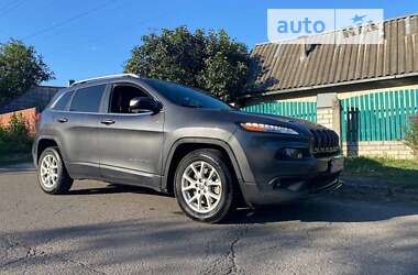 Внедорожник / Кроссовер Jeep Cherokee 2015 в Смеле