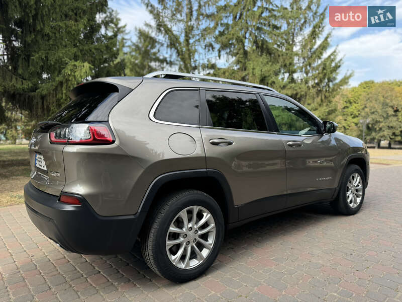 Позашляховик / Кросовер Jeep Cherokee 2018 в Києві