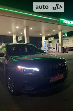 Позашляховик / Кросовер Jeep Cherokee 2019 в Ужгороді