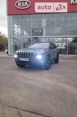 Позашляховик / Кросовер Jeep Cherokee 2014 в Чернігові