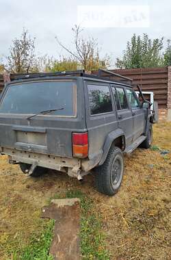 Внедорожник / Кроссовер Jeep Cherokee 1995 в Харькове