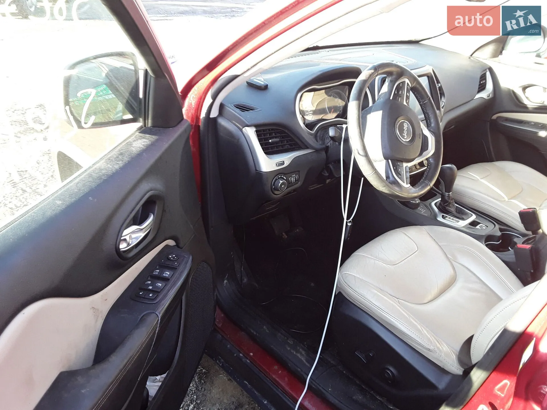 2015 Jeep Cherokee - мініатюра 35