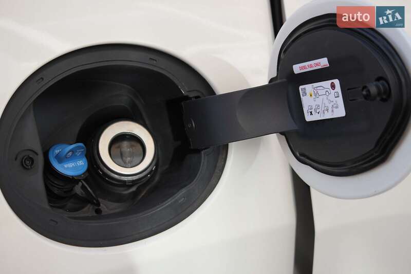 Внедорожник / Кроссовер Jeep Cherokee 2018 в Киеве