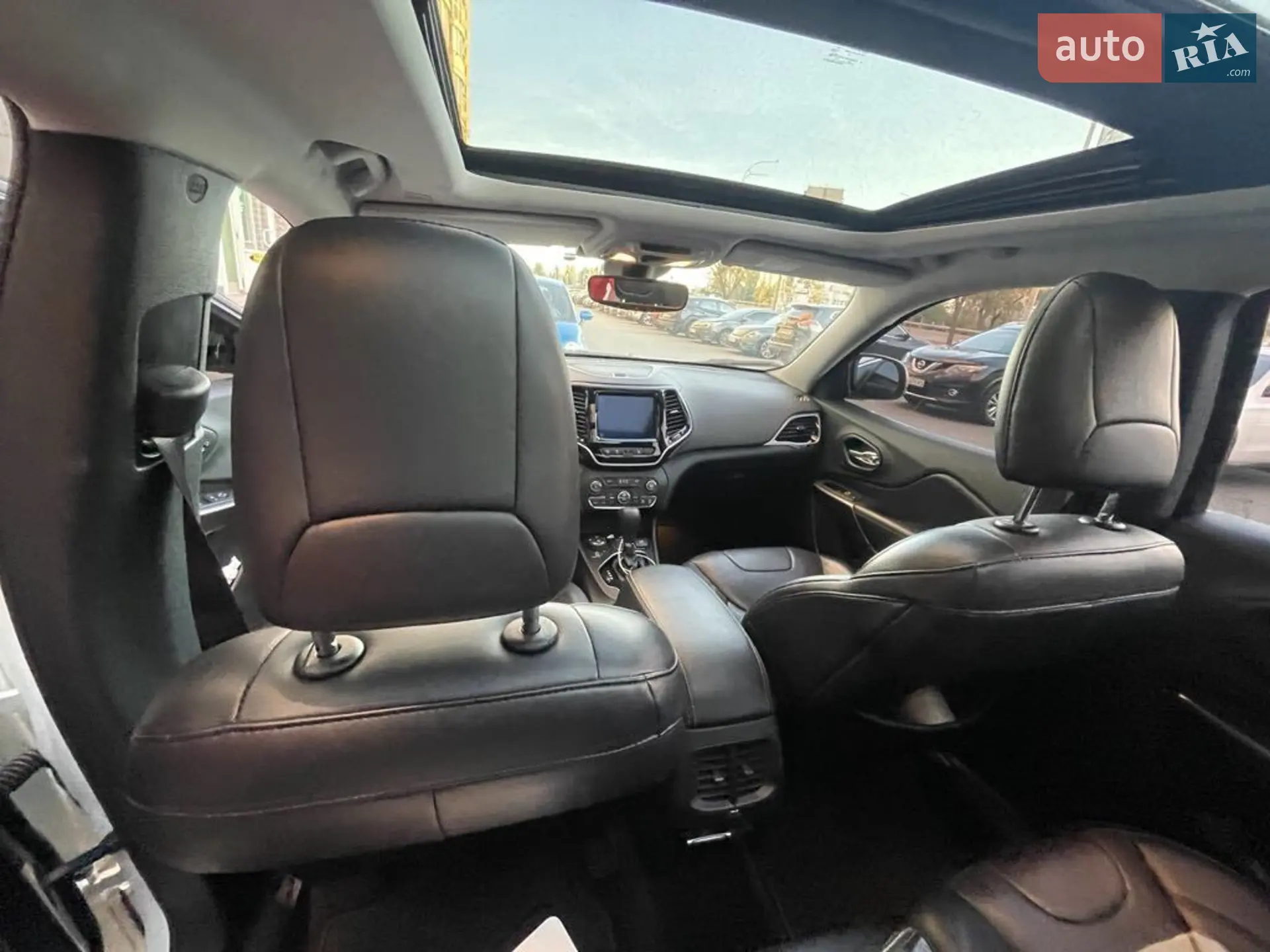 2018 Jeep Cherokee - мініатюра 10