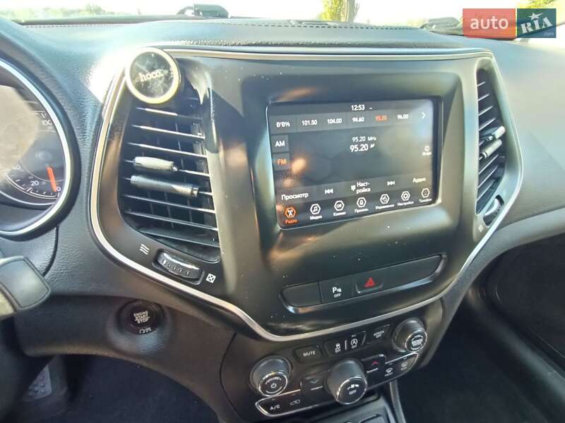 Внедорожник / Кроссовер Jeep Cherokee 2019 в Василькове фото 17 Внедорожник / Кроссовер Jeep Cherokee 2019 в Василькове