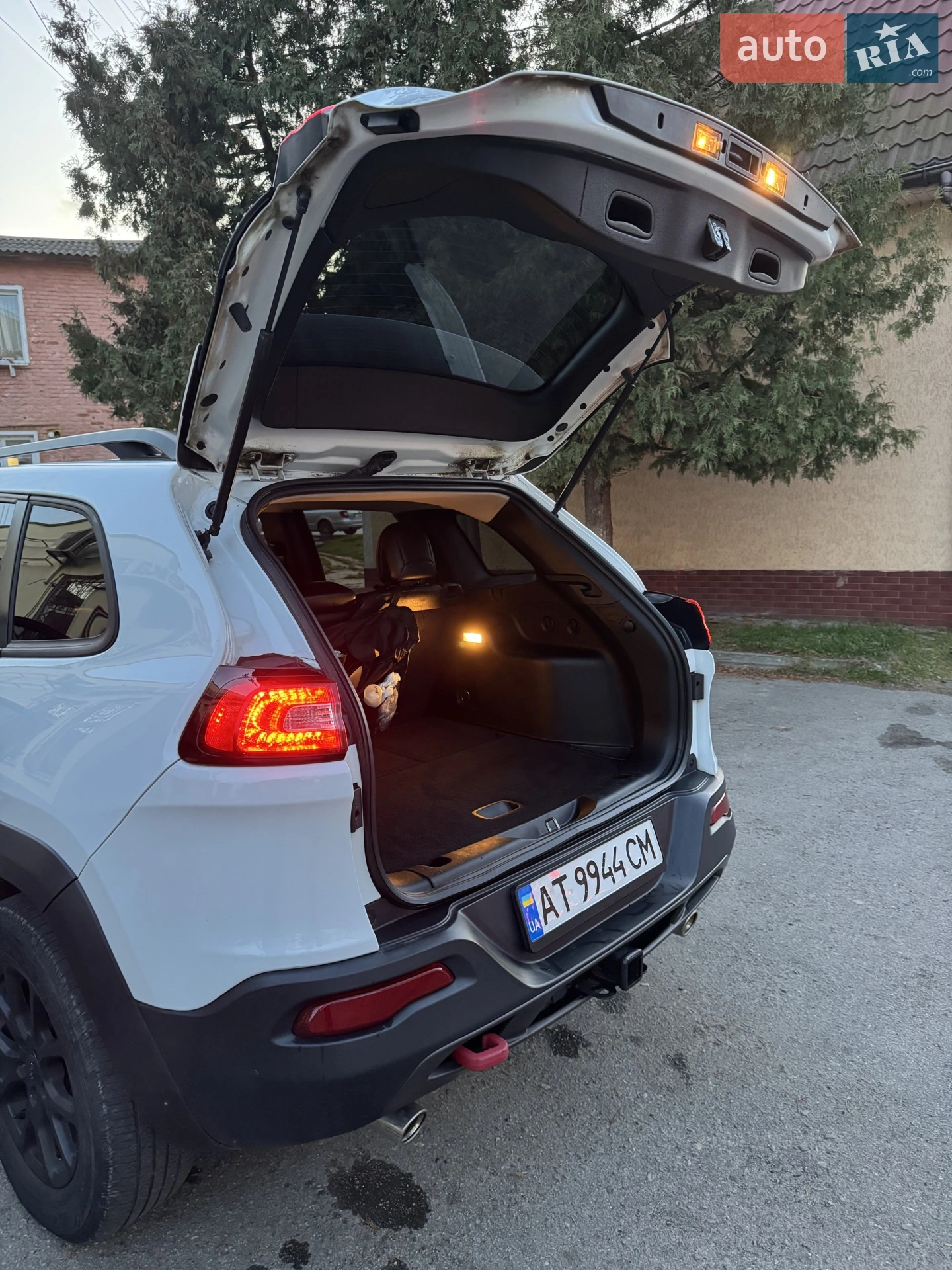 2014 Jeep Cherokee - мініатюра 7