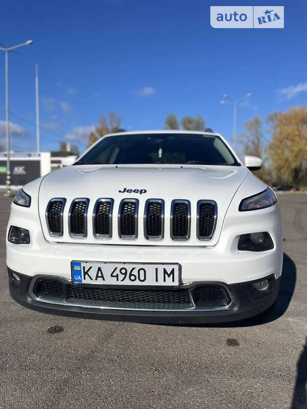 Внедорожник / Кроссовер Jeep Cherokee 2015 в Киеве фото 34 Внедорожник / Кроссовер Jeep Cherokee 2015 в Киеве